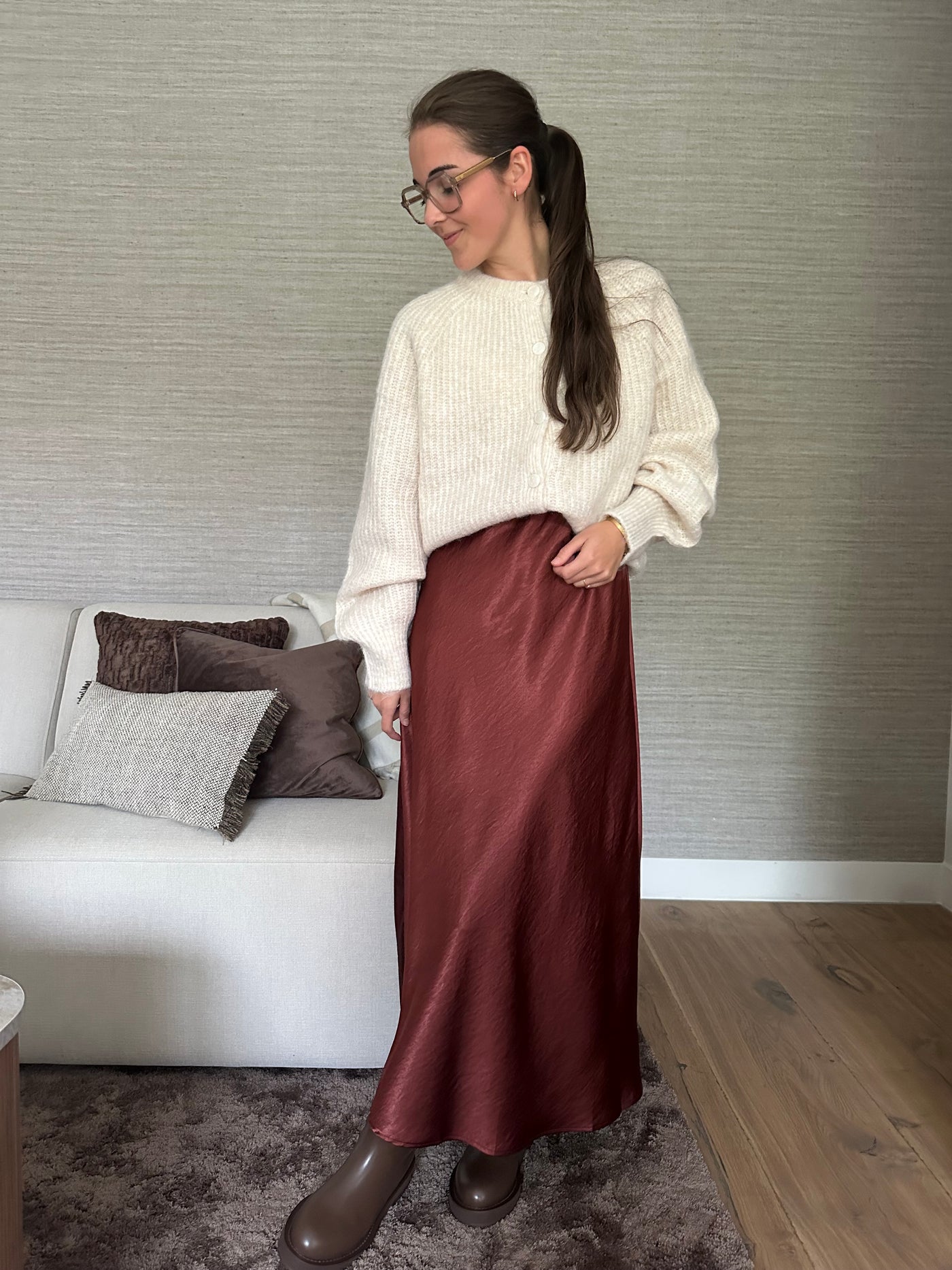 Rok satin lang S-3009 Bordeaux