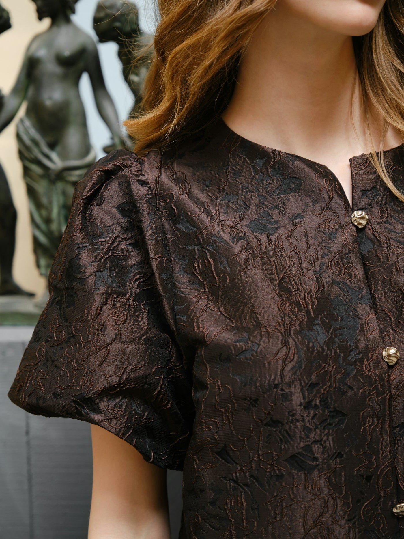 Blouse aisa brocade 166369 Dark brown