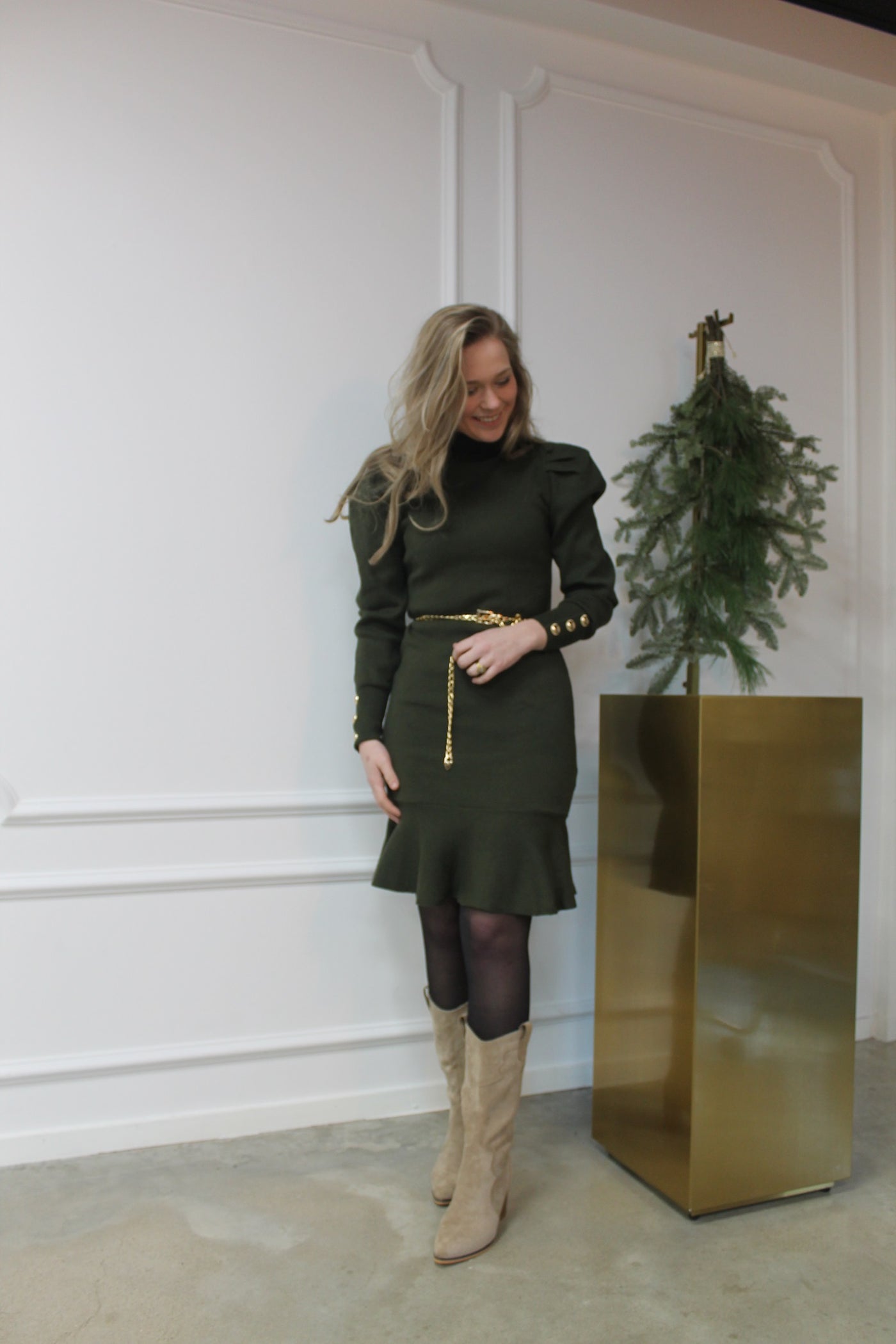 Dress gebreid volant with belt 28419 Green