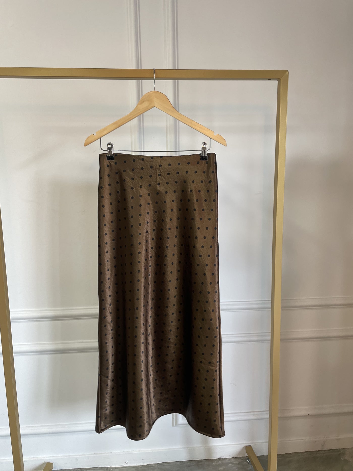 Skirt satin dot 15412-8 Brown